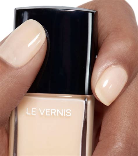 chanel giacca a1931|LE VERNIS Longwear nail colour 191 .